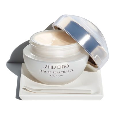 Shiseido - Future Solution LX Total Protective Day Cream