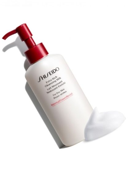 Shiseido - Extra Rich Cleansing Milk