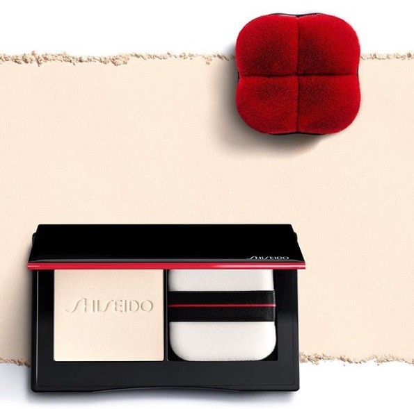 Shiseido - Synchro Skin Invisible Silk Pressed Powder 10gr