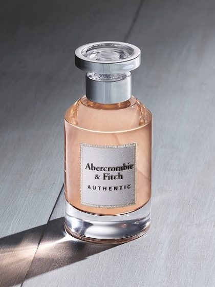 Authentic Woman Eau De Parfum