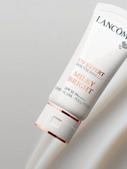 Lancome – Milky Bright UV Expert Youth Shield SPF50