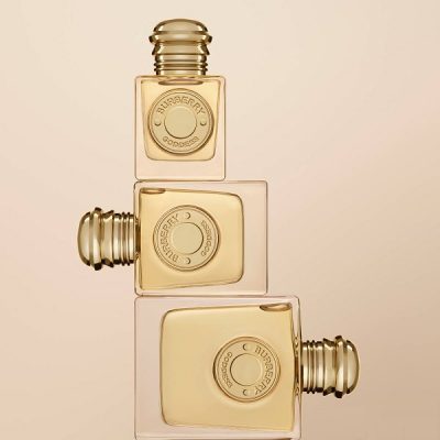 Burberry - Goddess Eau De Parfum Refillable