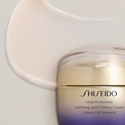 Shiseido – Vital Perfection Uplifitng And Firming Cream